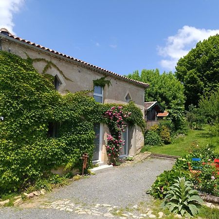 Maison Irondas Saint-Pierre-d'Aurillac Экстерьер фото