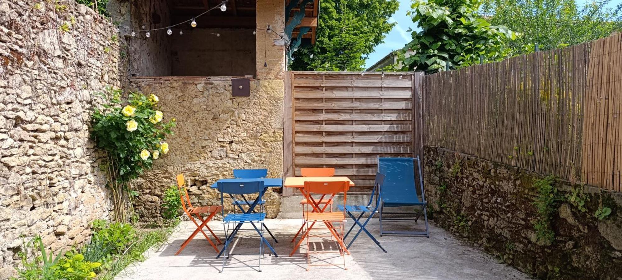 Maison Irondas Saint-Pierre-d'Aurillac Экстерьер фото